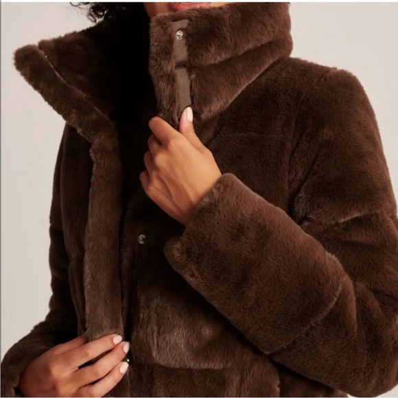 Abercrombie & Fitch Brown Faux Fur Mini Puffer - Picture 3 of 11